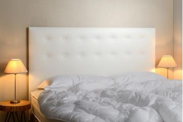 tête de lit, bois, boutons, capitons, blanc, 90,120,140,160,180, nature, gite, hotel, confortable, insolite, simili cuir, tête de lit, bois, boutons, capitons, blanc, 90,120,140,160,180, nature, gite, hotel, confortable, insolite, simili cuir,